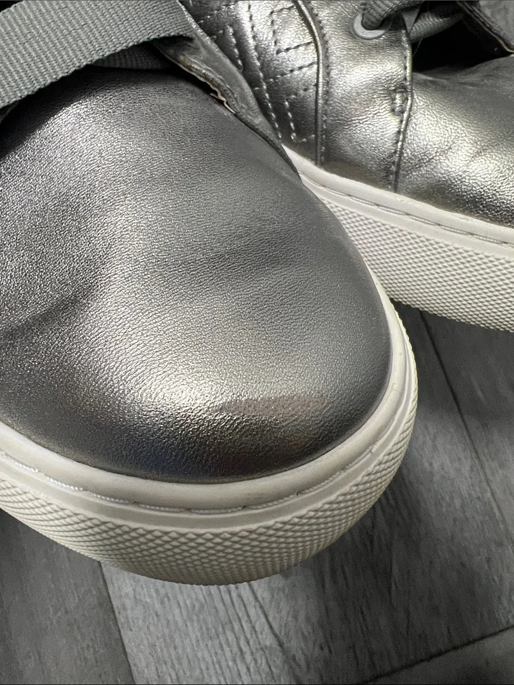 Tory Burch Marion Quilted Sneaker /Gunmetal/ size 10